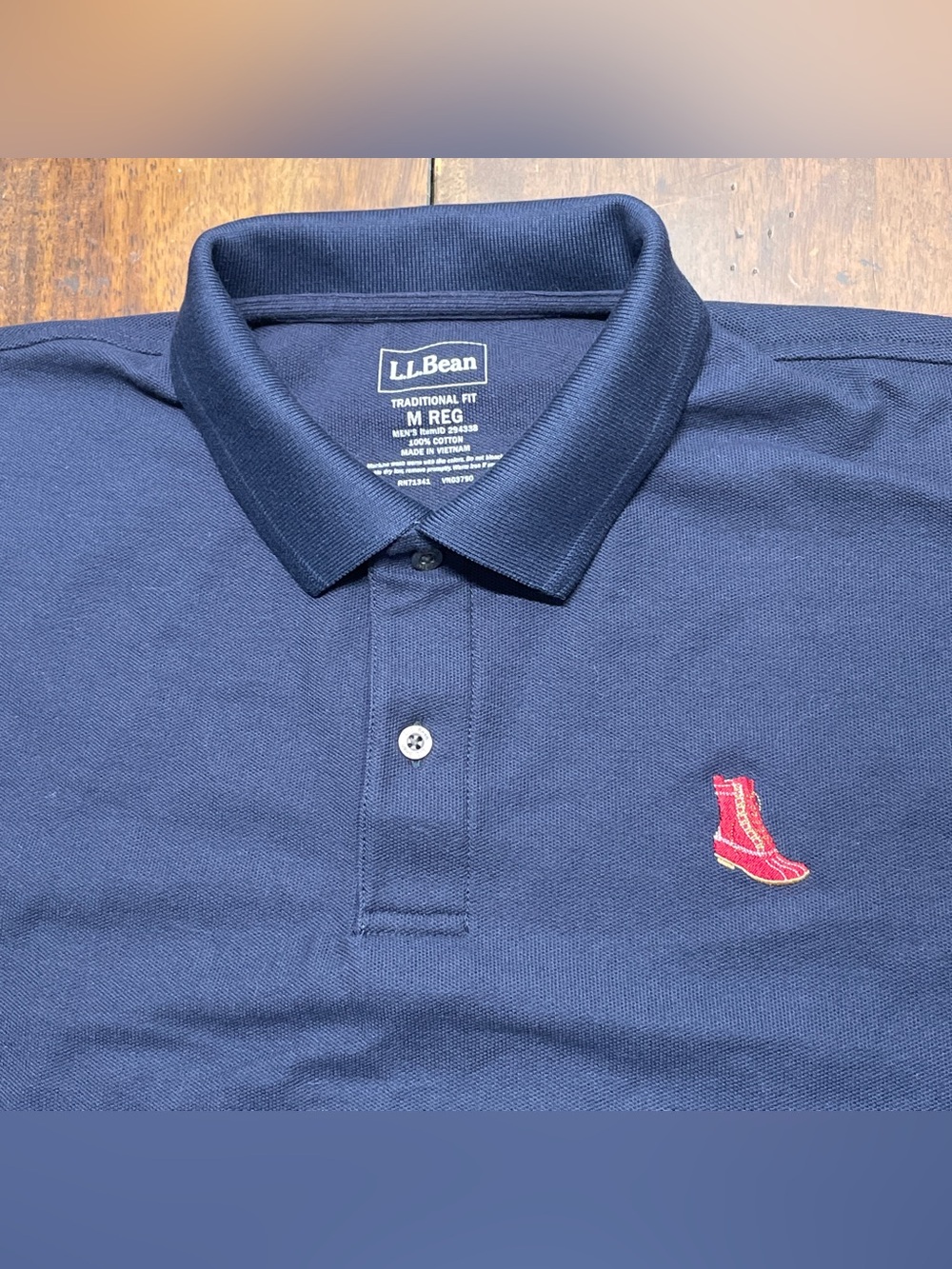 LL Bean Traditional Fit Mens Medium Navy Blue Polo Shirt Short Sleeve Boot Logo